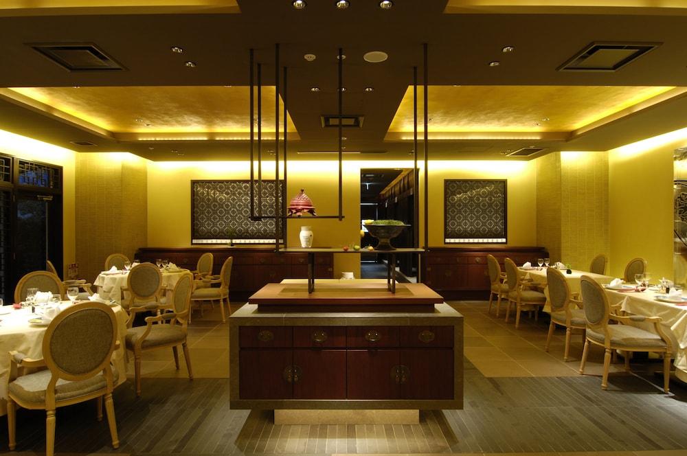 Royal Oak Hotel Spa & Gardens 오츠 외부 사진